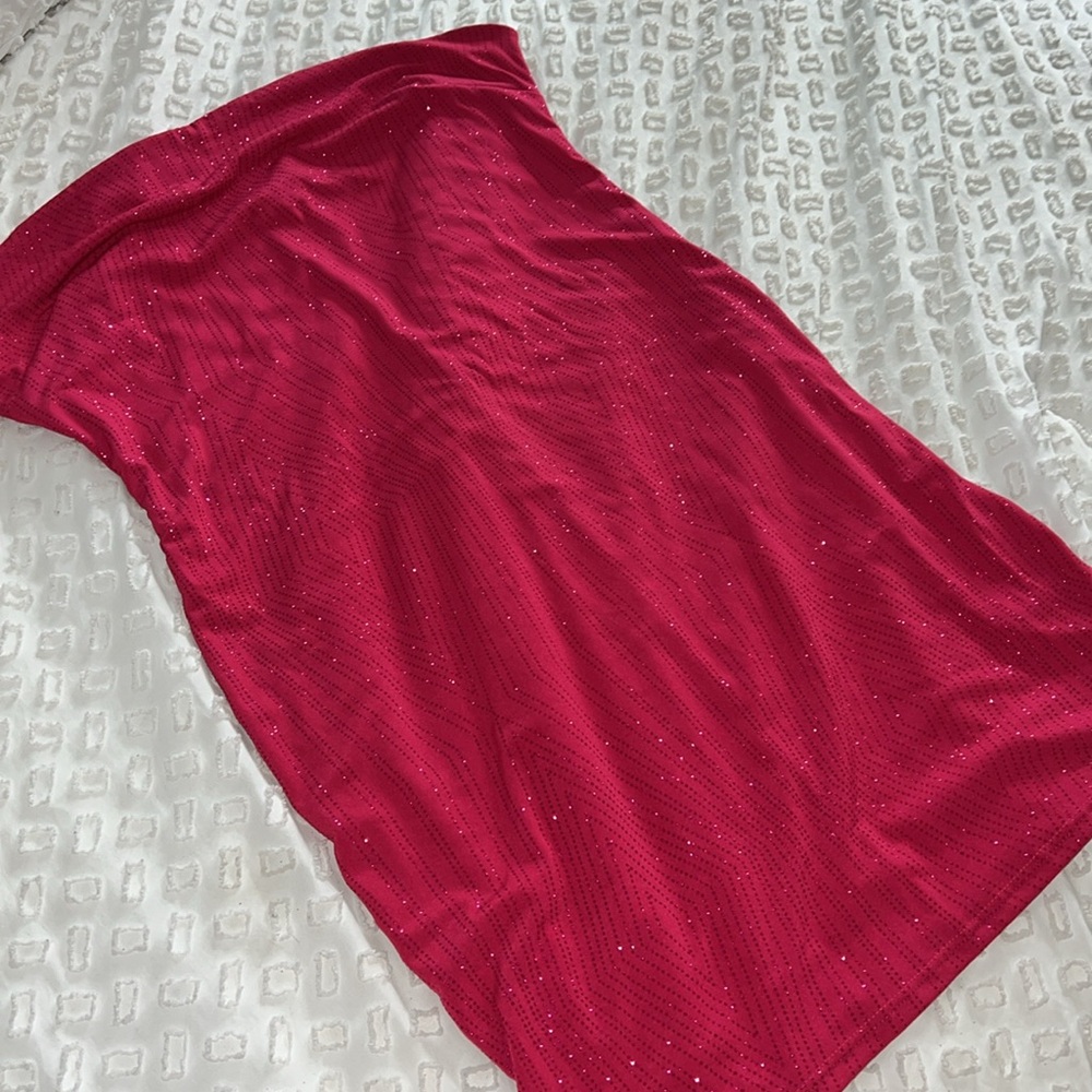 Dark pink dress